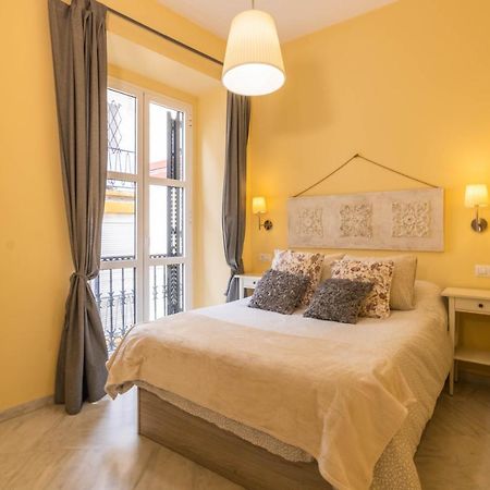 Apartamento Dux Veragua Centro Sevilla Esterno foto