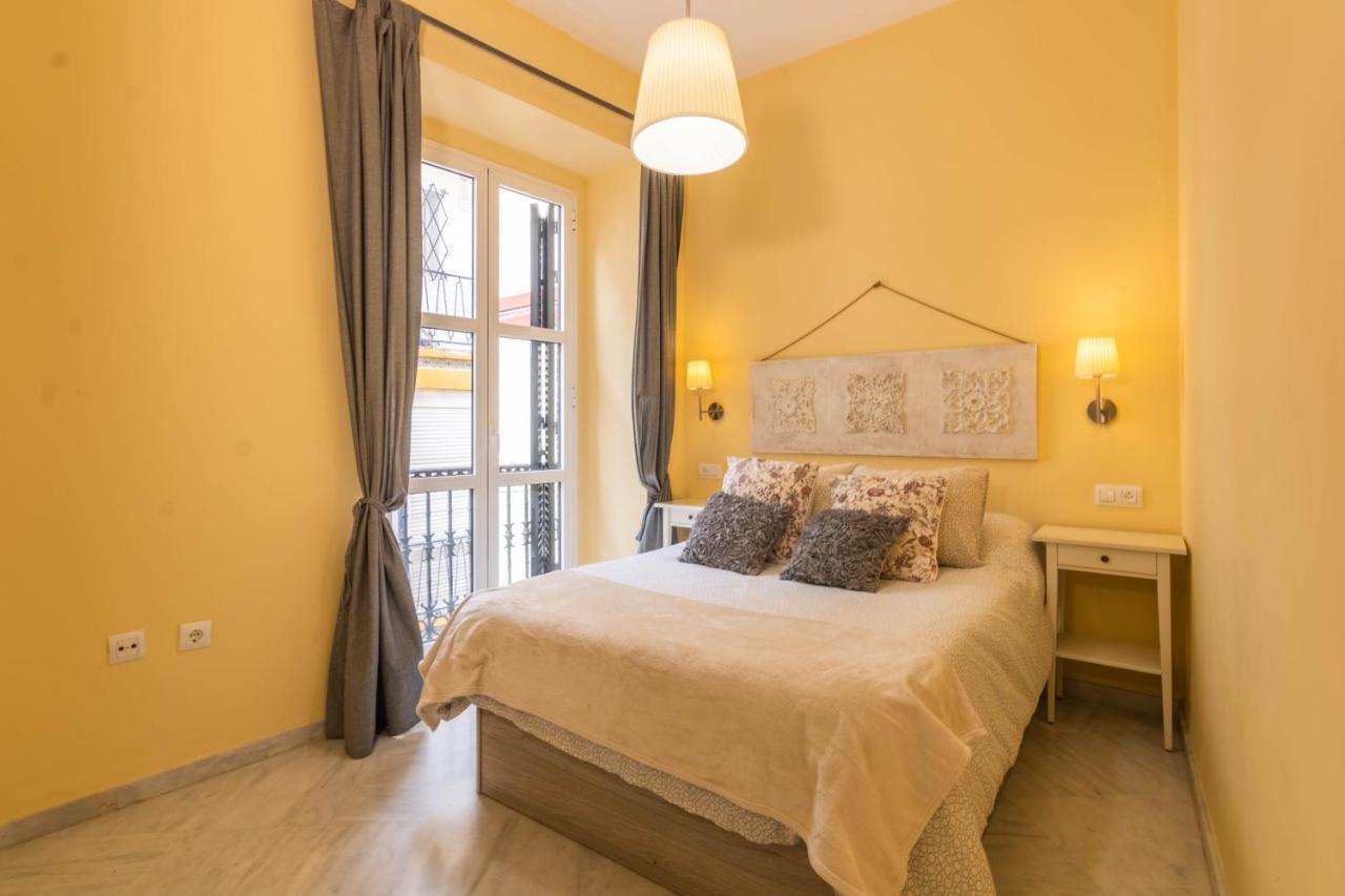 Apartamento Dux Veragua Centro Sevilla Esterno foto