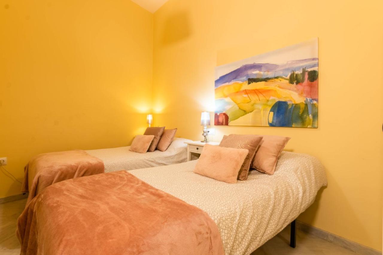 Apartamento Dux Veragua Centro Sevilla Esterno foto